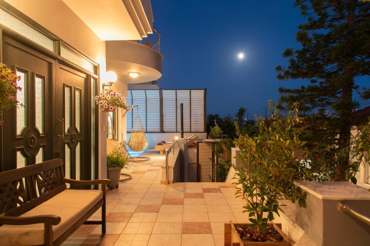Paradisos Luxury Villas Next To Beach Koutsourás Dış mekan fotoğraf