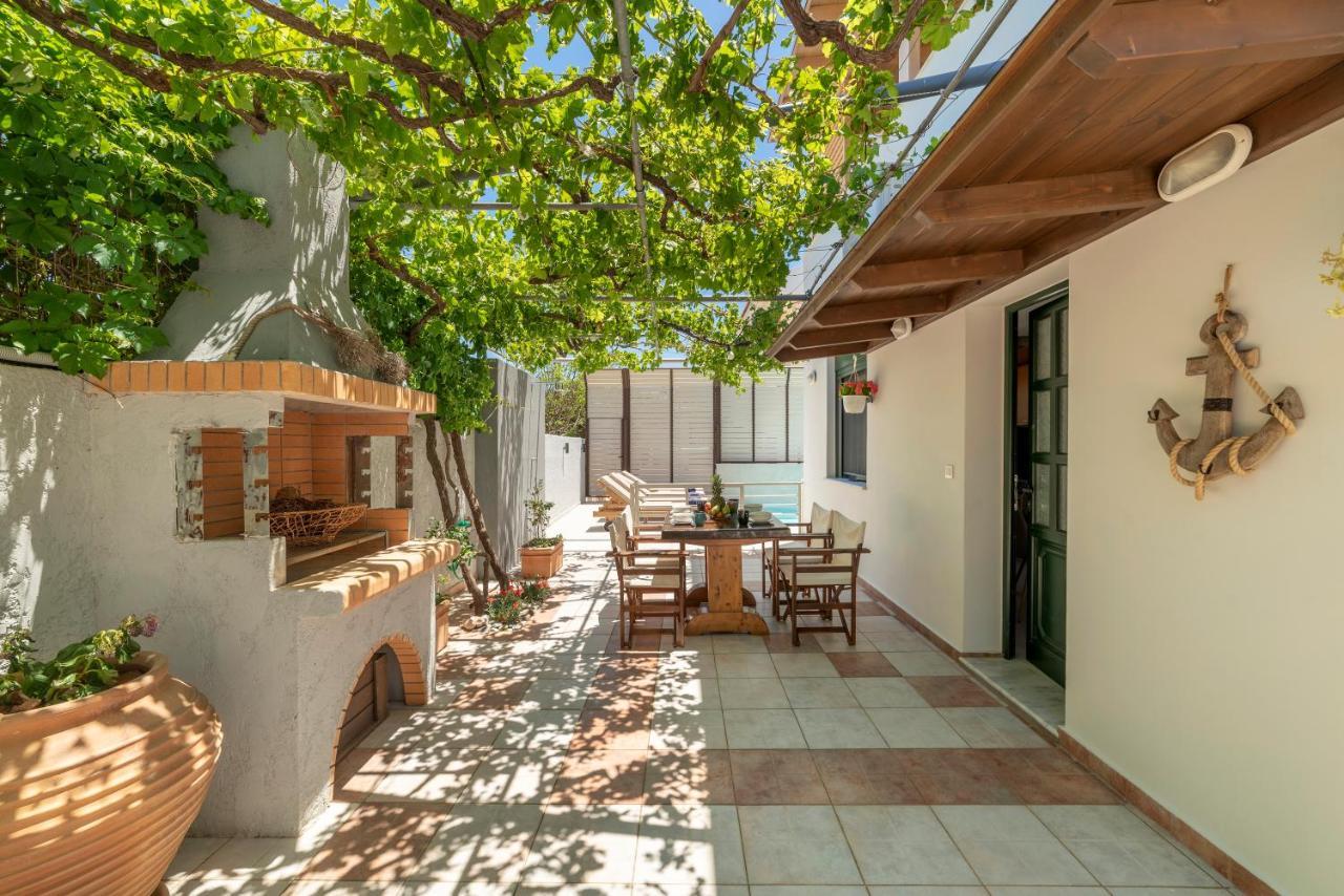 Paradisos Luxury Villas Next To Beach Koutsourás Dış mekan fotoğraf