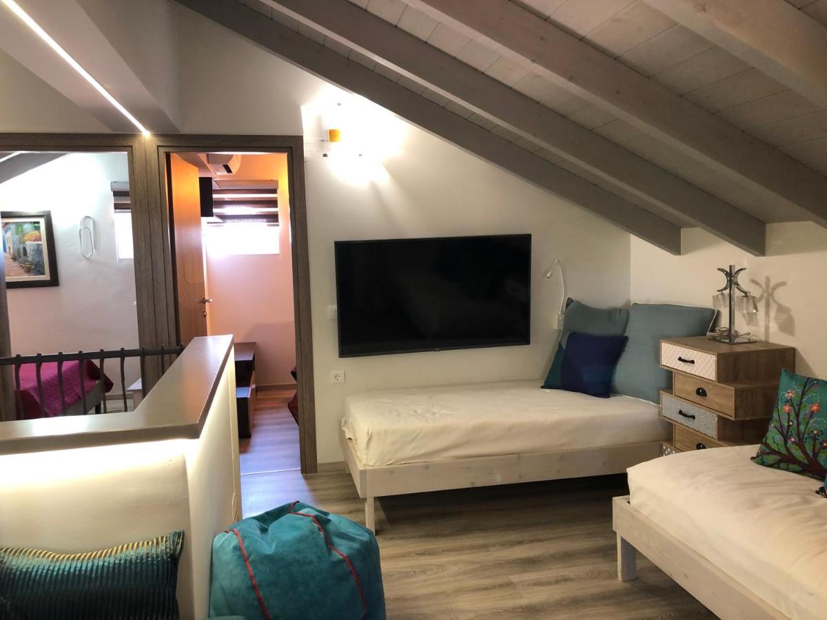Paradisos Luxury Villas Next To Beach Koutsourás Dış mekan fotoğraf