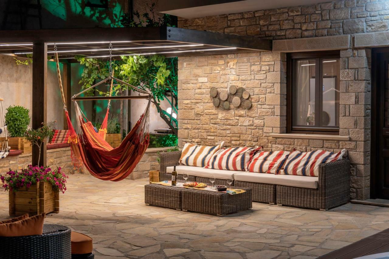 Paradisos Luxury Villas Next To Beach Koutsourás Dış mekan fotoğraf